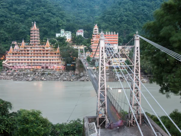 Rishikesh Tour – Adventure & Spiritual Experience